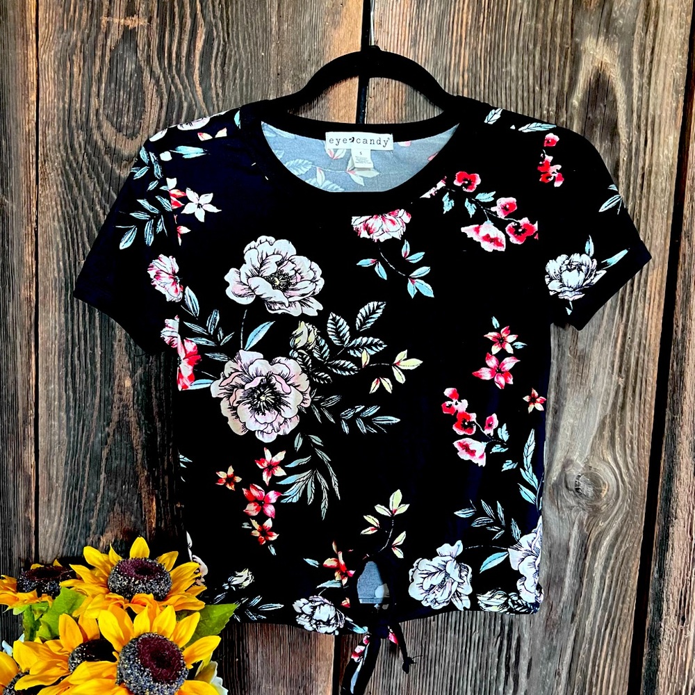 Eye Candy Floral Top